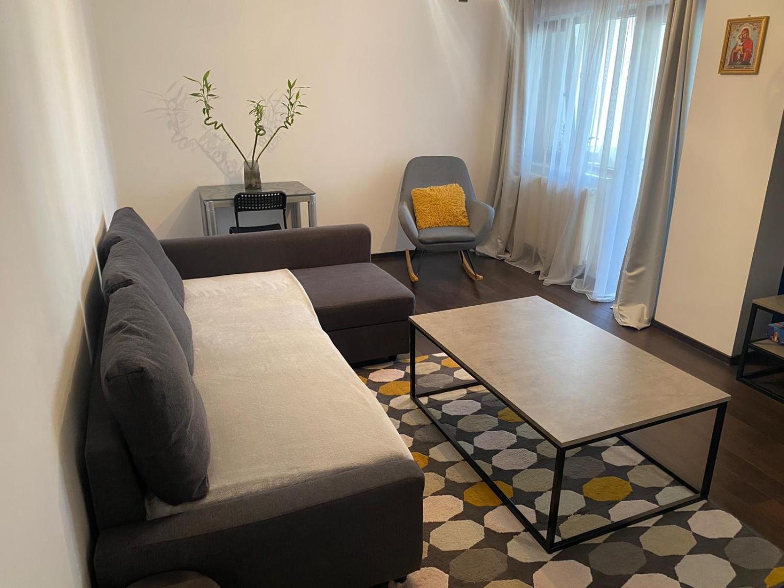 Aparthotel City Center Targu Ocna Екстериор снимка
